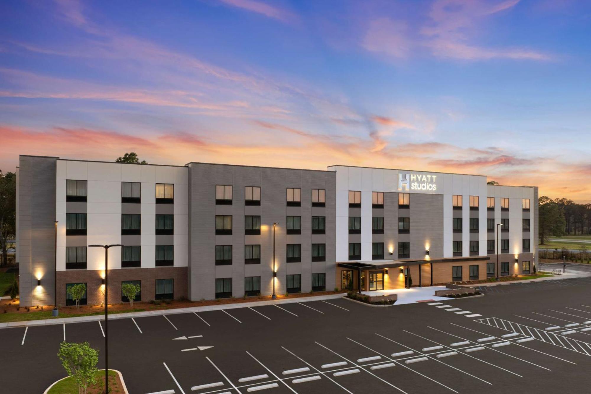 Hyatt Studios Mobile/Tillmans Corner 外观 照片